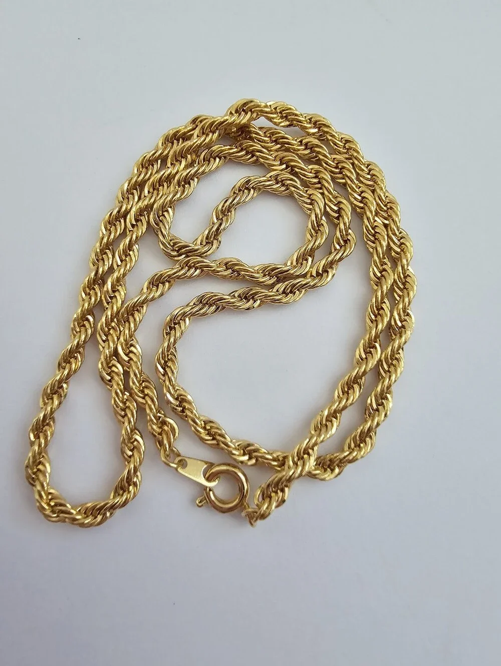 Vintage Gold Tone Thick Twisted Rope Chain Necklace – 17.5 Inch Classic